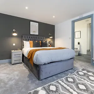 The Madison - Premium Self Check-in & Apartment Southampton